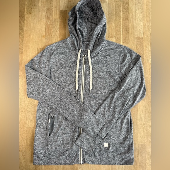 🩶VUORI HALO PERFORMANCE HOODIE - Picture 2 of 7